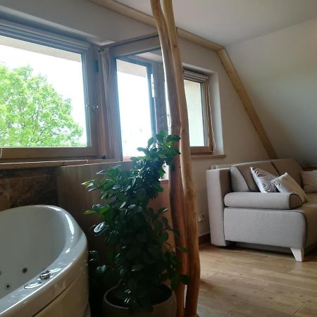 Apartman Life In Nature Jaronice 外观 照片