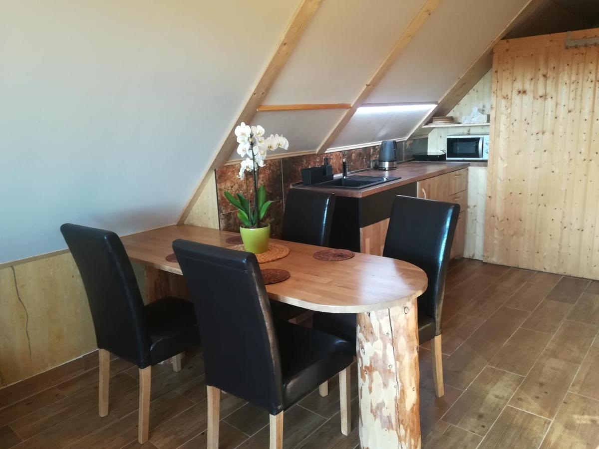 Apartman Life In Nature Jaronice 外观 照片